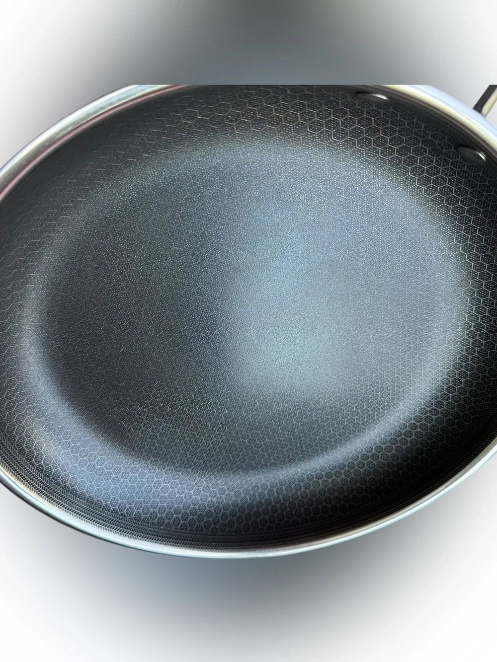 HexClad 12” Hybrid Stainless Steel Nonstick Fry Pan Skillet